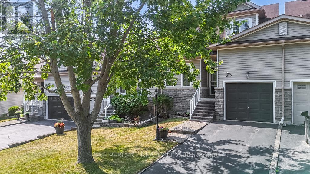 1389 Hancox Court, Peterborough West (North), Ontario  K9K 2M1 - Photo 2 - X12312925