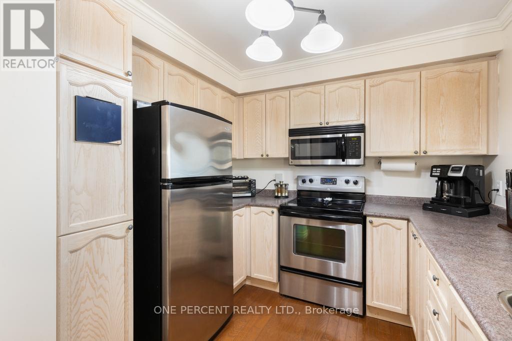 1389 Hancox Court, Peterborough West (North), Ontario  K9K 2M1 - Photo 3 - X12312925