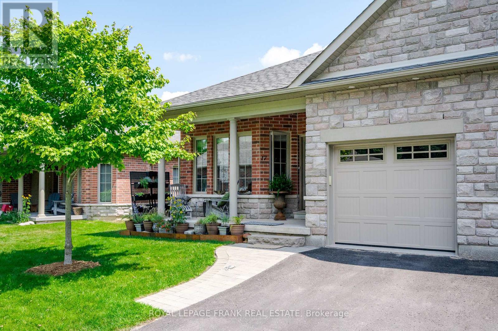 17 Wingett Way, Selwyn, Ontario  K0L 2H0 - Photo 2 - X12313208