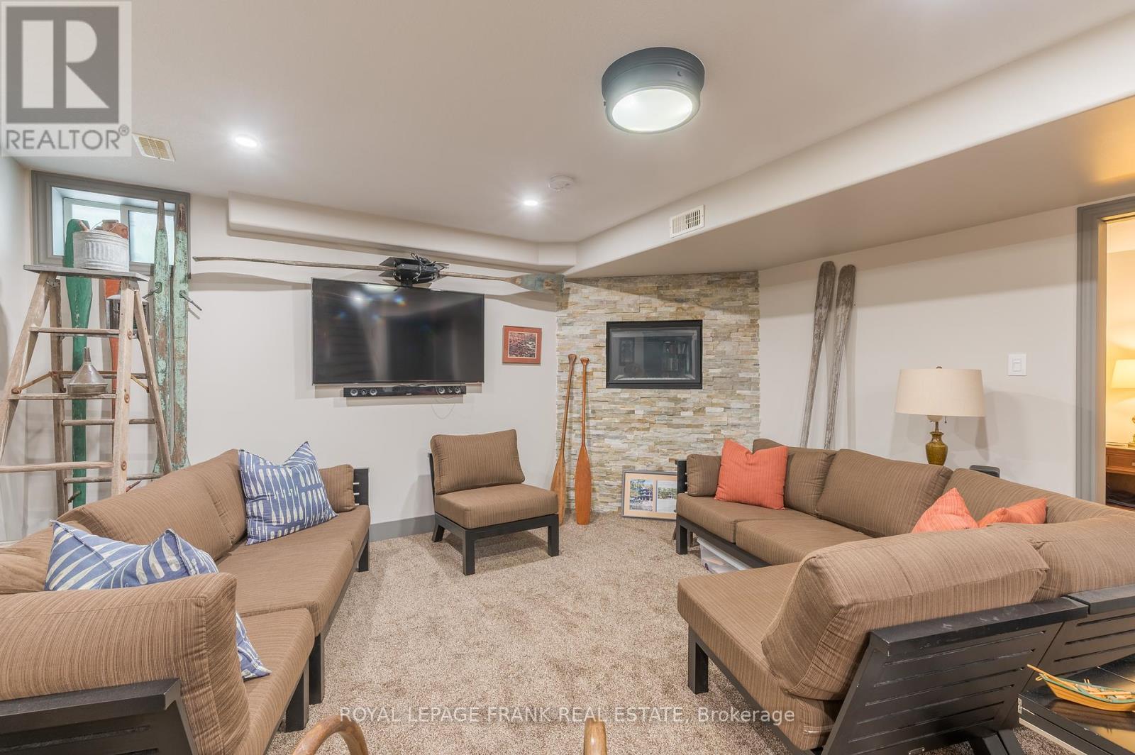 17 Wingett Way, Selwyn, Ontario  K0L 2H0 - Photo 43 - X12313208