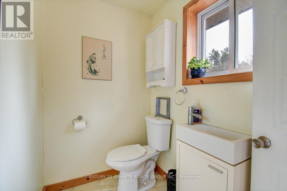 322 Kuno Road, Carlow/mayo (Carlow Ward), Ontario  K0L 1G0 - Photo 37 - X12313227