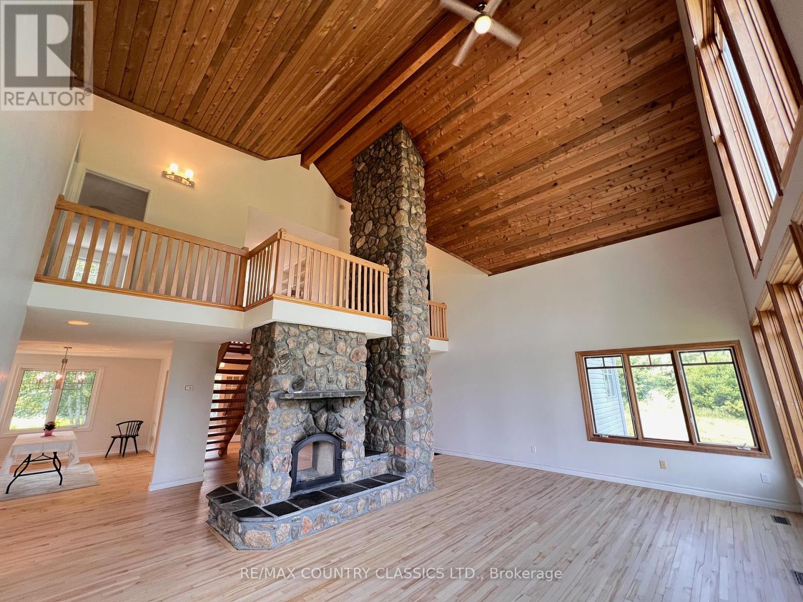 200 Hysert Road, Bancroft (Dungannon Ward), Ontario  K0L 1C0 - Photo 13 - X12313463
