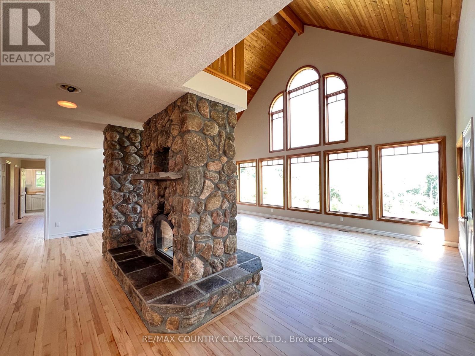 200 Hysert Road, Bancroft (Dungannon Ward), Ontario  K0L 1C0 - Photo 16 - X12313463