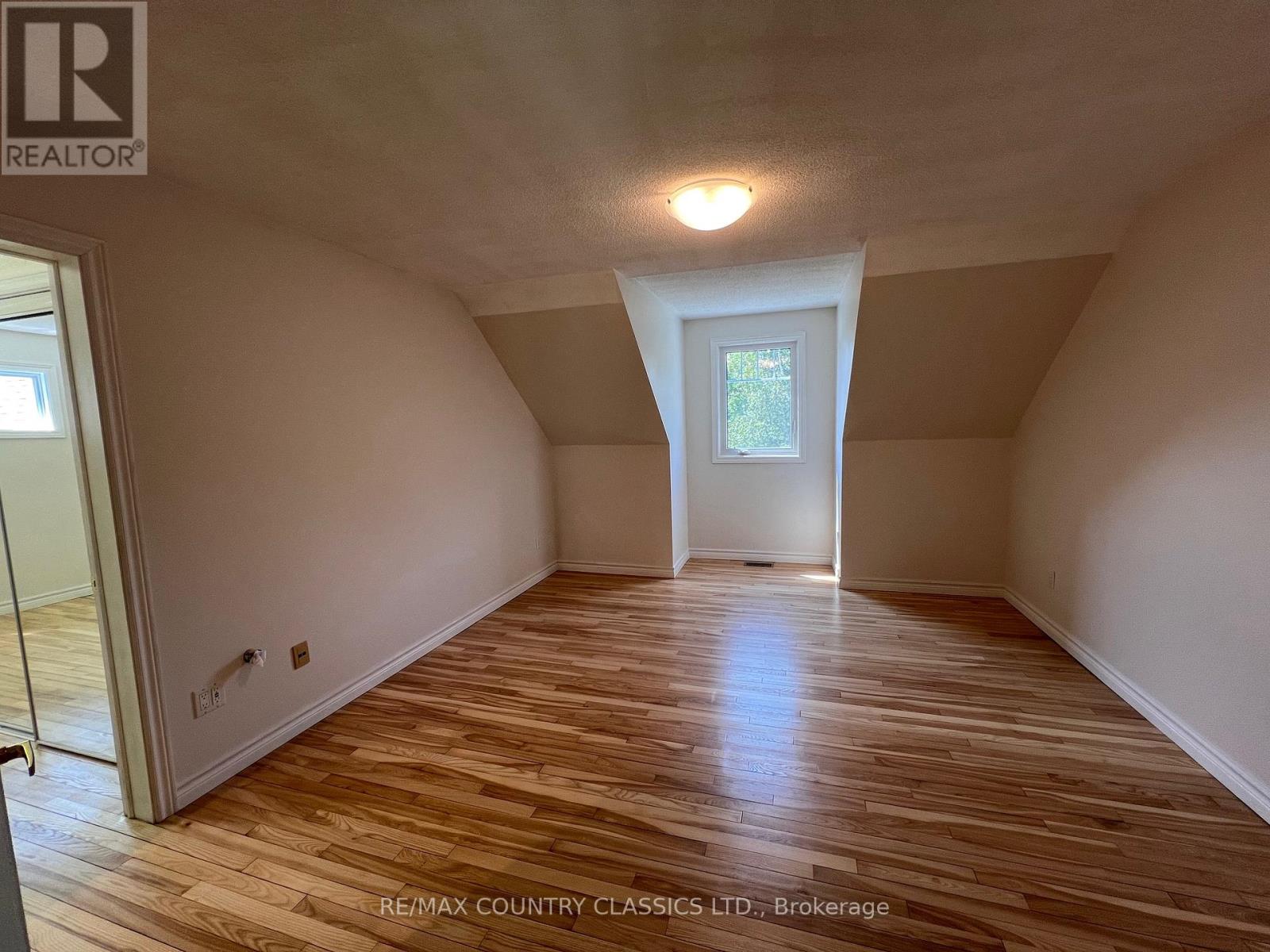 200 Hysert Road, Bancroft (Dungannon Ward), Ontario  K0L 1C0 - Photo 26 - X12313463