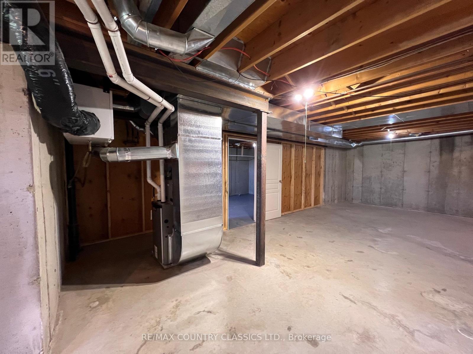 200 Hysert Road, Bancroft (Dungannon Ward), Ontario  K0L 1C0 - Photo 32 - X12313463