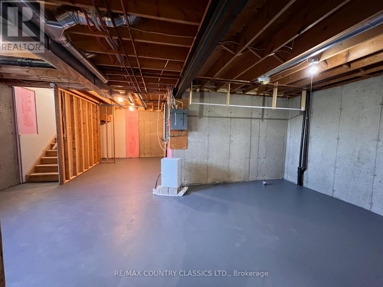 200 Hysert Road, Bancroft (Dungannon Ward), Ontario  K0L 1C0 - Photo 33 - X12313463