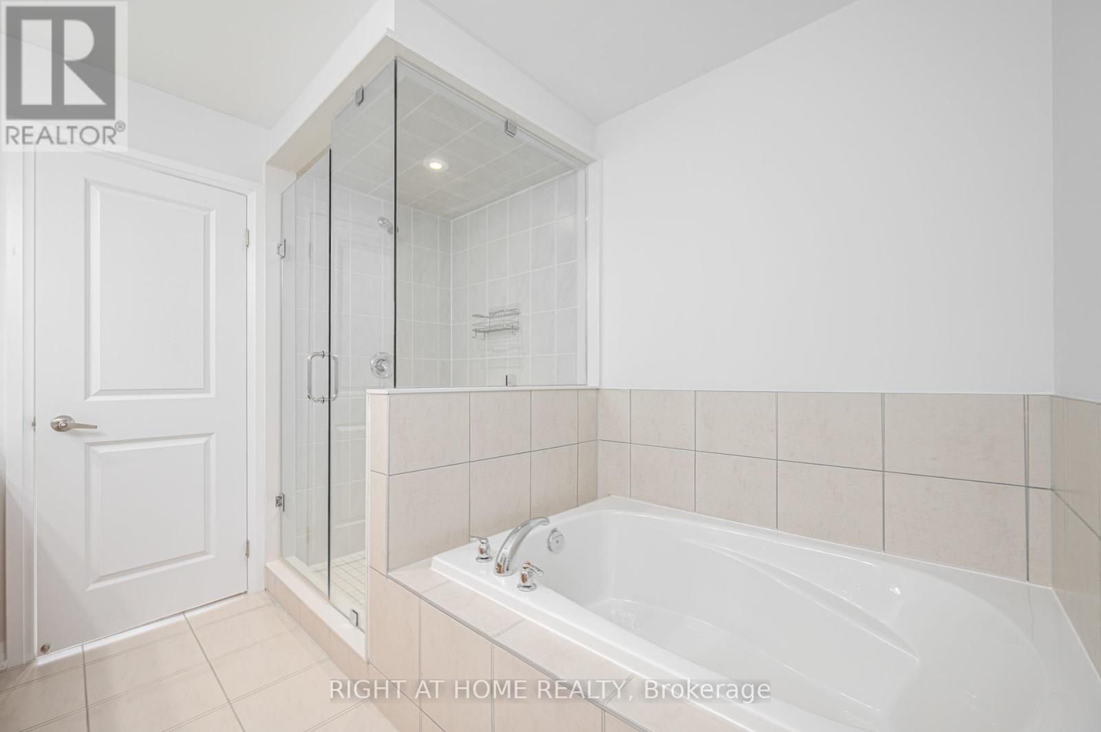 68 Corley Street, Kawartha Lakes (Lindsay), Ontario  K9V 6K2 - Photo 21 - X12313367