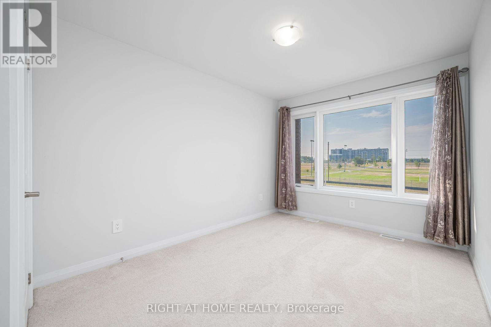 68 Corley Street, Kawartha Lakes (Lindsay), Ontario  K9V 6K2 - Photo 22 - X12313367