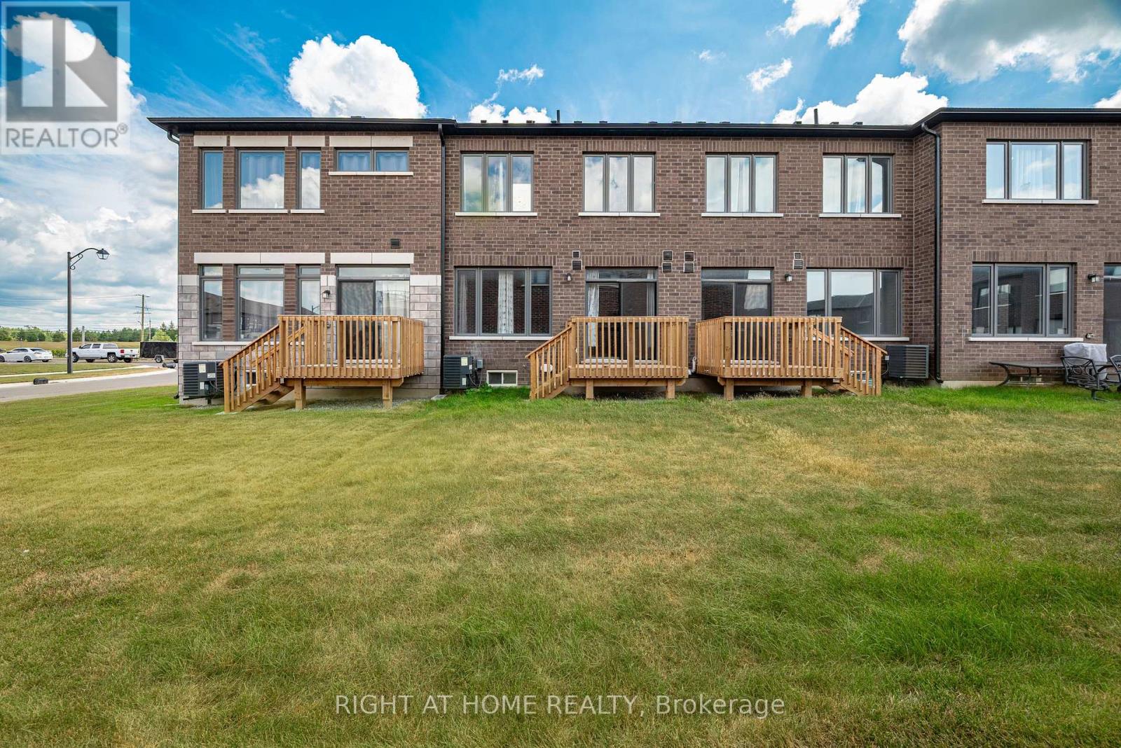 68 Corley Street, Kawartha Lakes (Lindsay), Ontario  K9V 6K2 - Photo 32 - X12313367