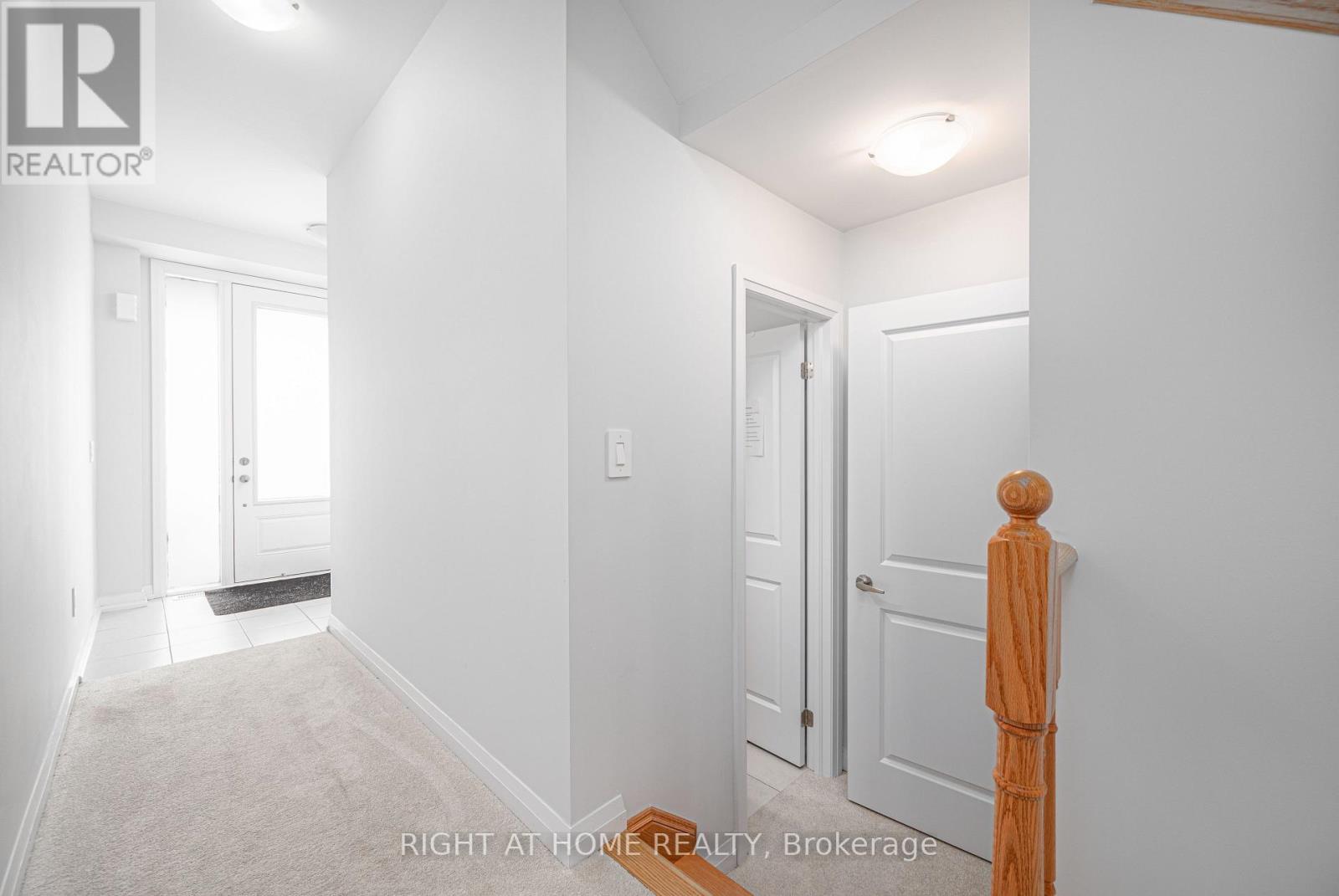 68 Corley Street, Kawartha Lakes (Lindsay), Ontario  K9V 6K2 - Photo 9 - X12313367
