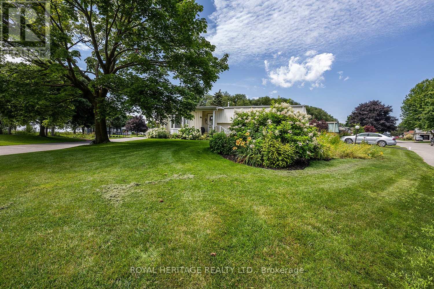 38 Bluffs Road E, Clarington (Newcastle), Ontario  L1B 1A3 - Photo 40 - E12313681