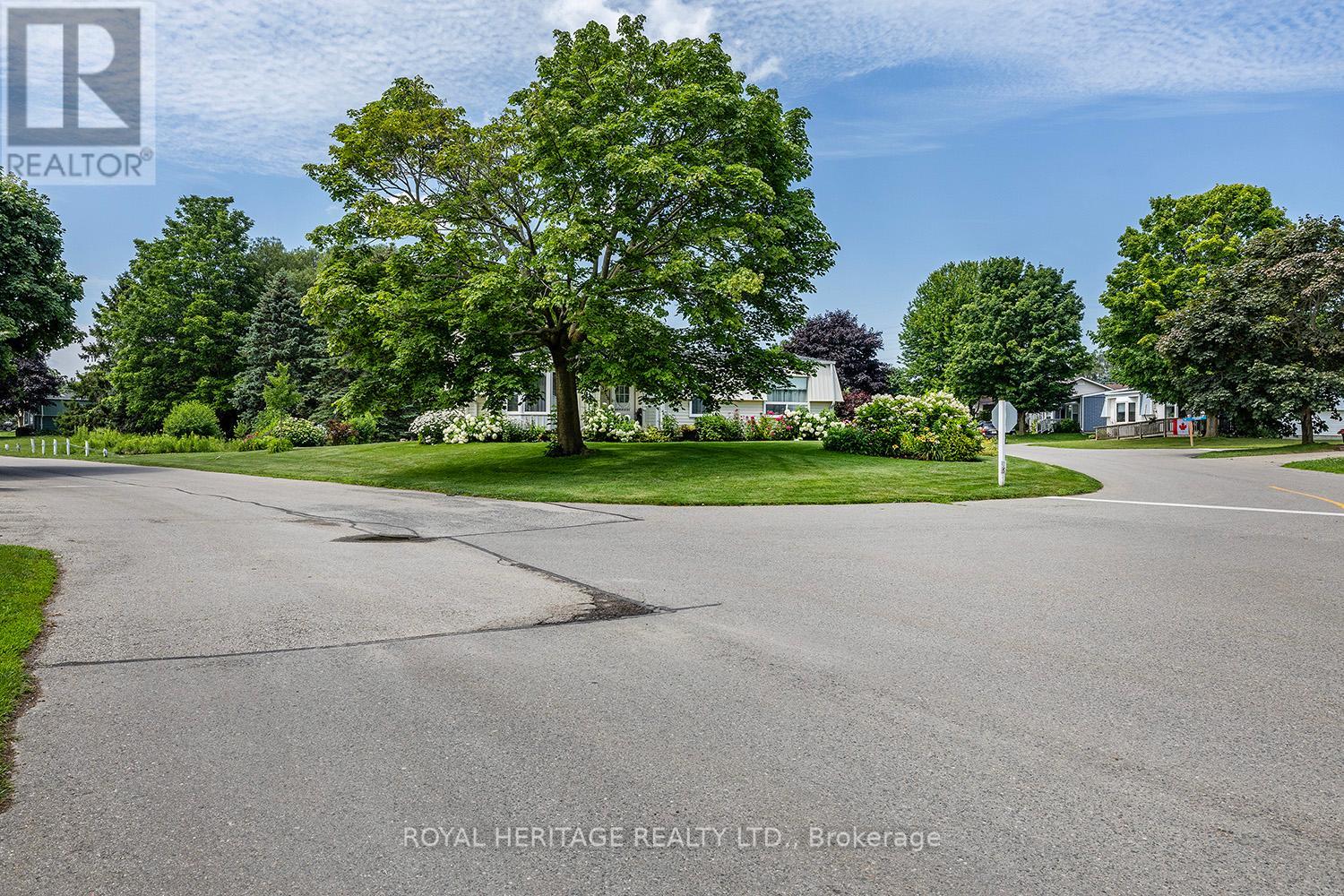 38 Bluffs Road E, Clarington (Newcastle), Ontario  L1B 1A3 - Photo 41 - E12313681