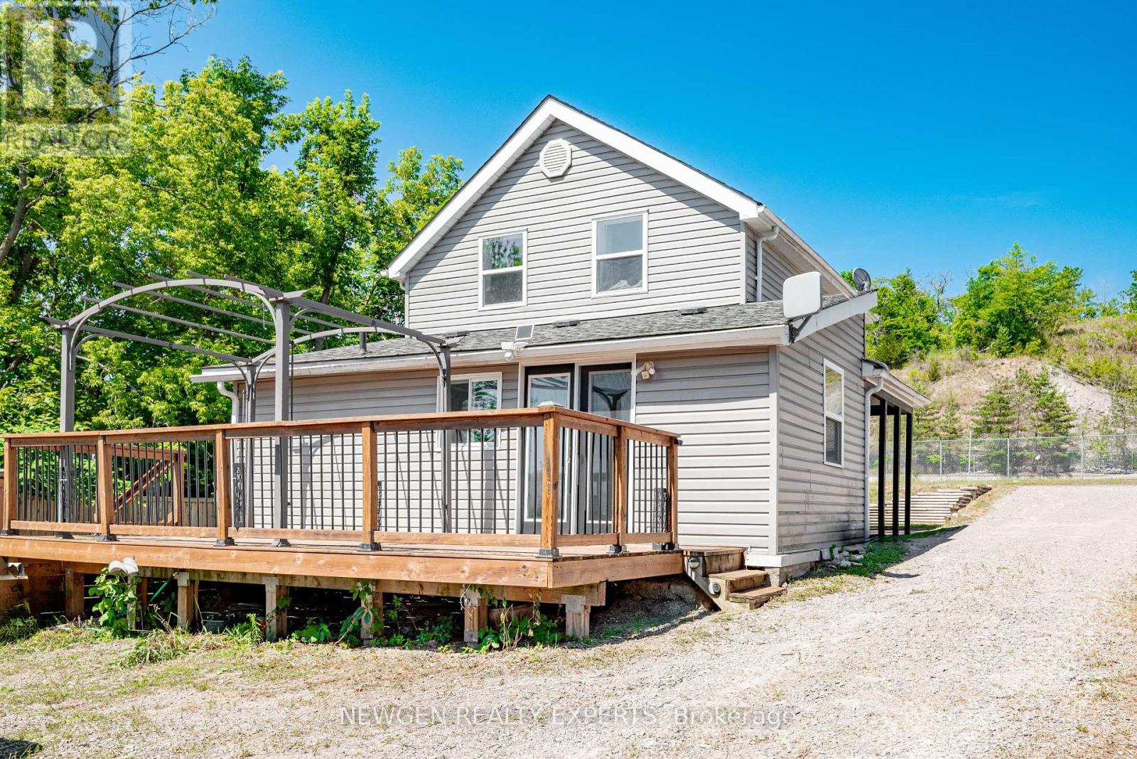 4419 Hwy 7 Highway, Asphodel-Norwood, Ontario  K0L 2V0 - Photo 46 - X12313650