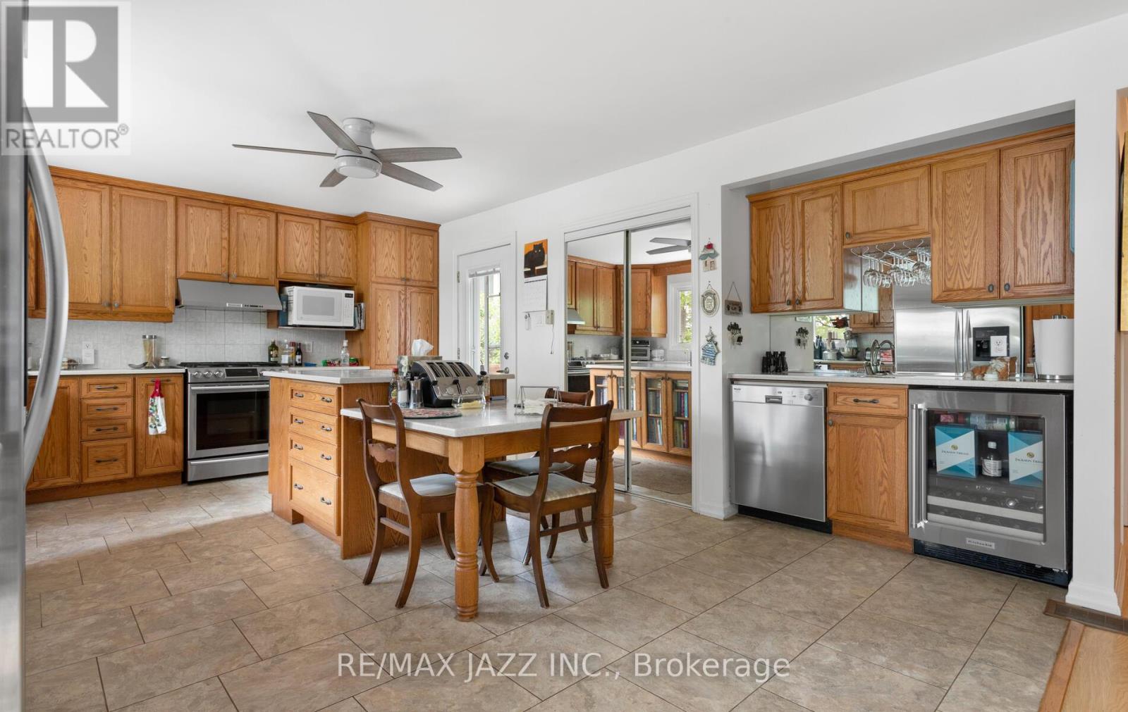 341 Elbow Point Road, Trent Lakes, Ontario  K0L 1J0 - Photo 7 - X12314056