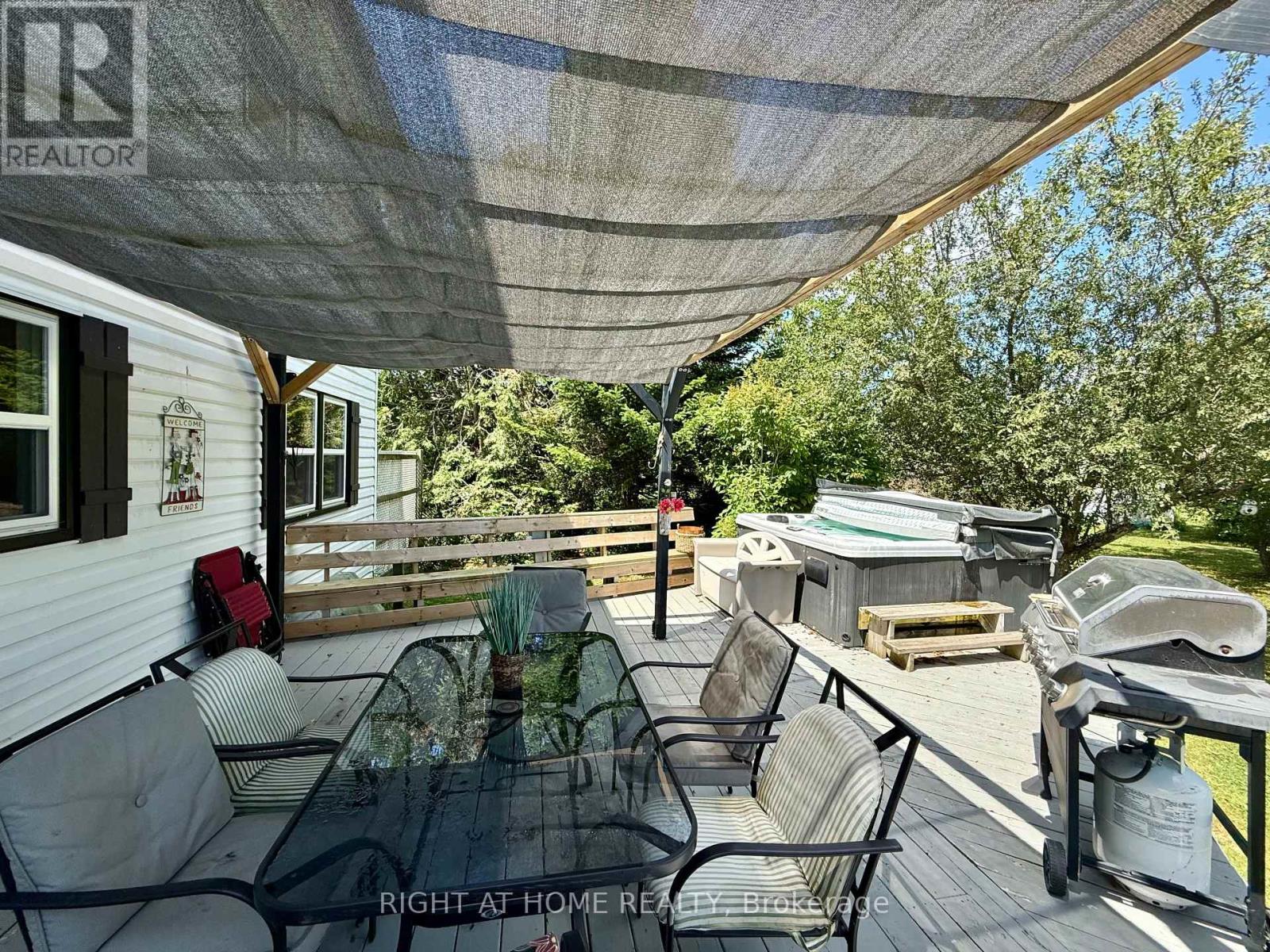 57 Walnut Street W, Kawartha Lakes (Omemee), Ontario  K0L 2W0 - Photo 33 - X12314142