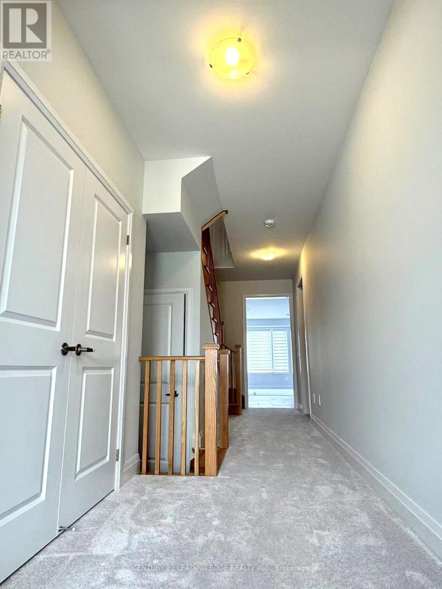 67 Butler Boulevard, Kawartha Lakes (Lindsay), Ontario  K9V 0S2 - Photo 7 - X12314161