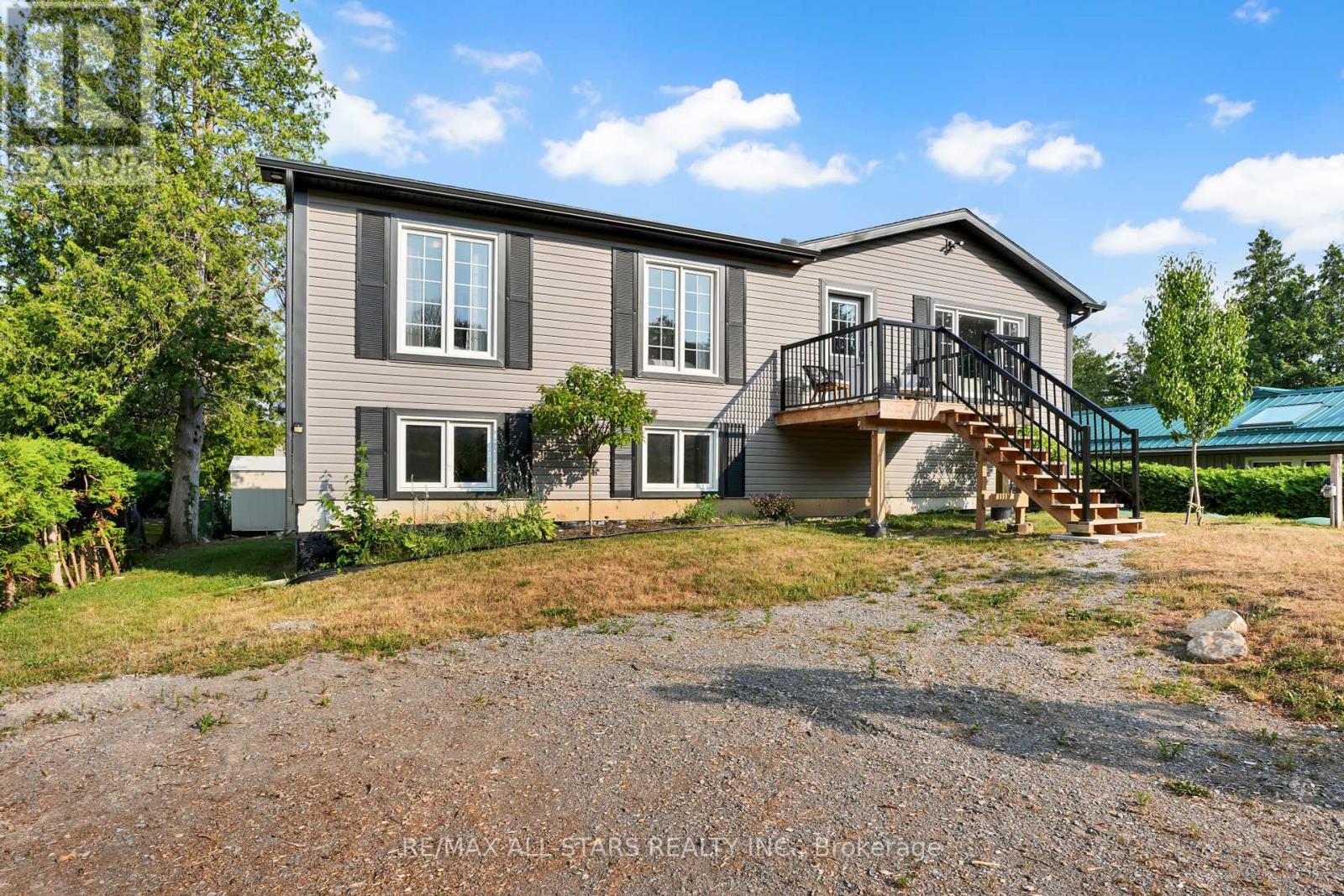 16 Kenver Street, Kawartha Lakes (Emily), Ontario  K0L 2W0 - Photo 2 - X12314638