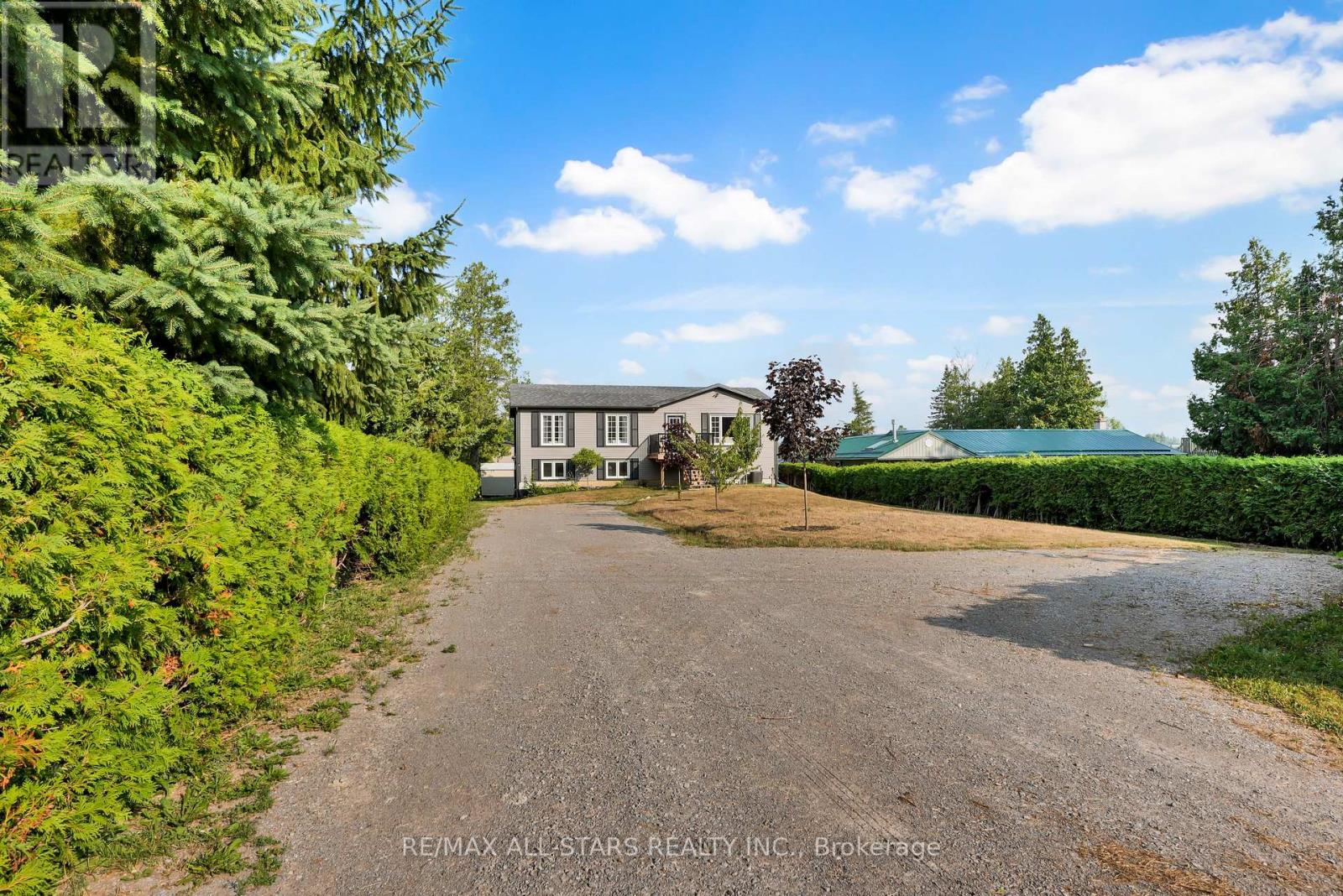 16 Kenver Street, Kawartha Lakes (Emily), Ontario  K0L 2W0 - Photo 3 - X12314638
