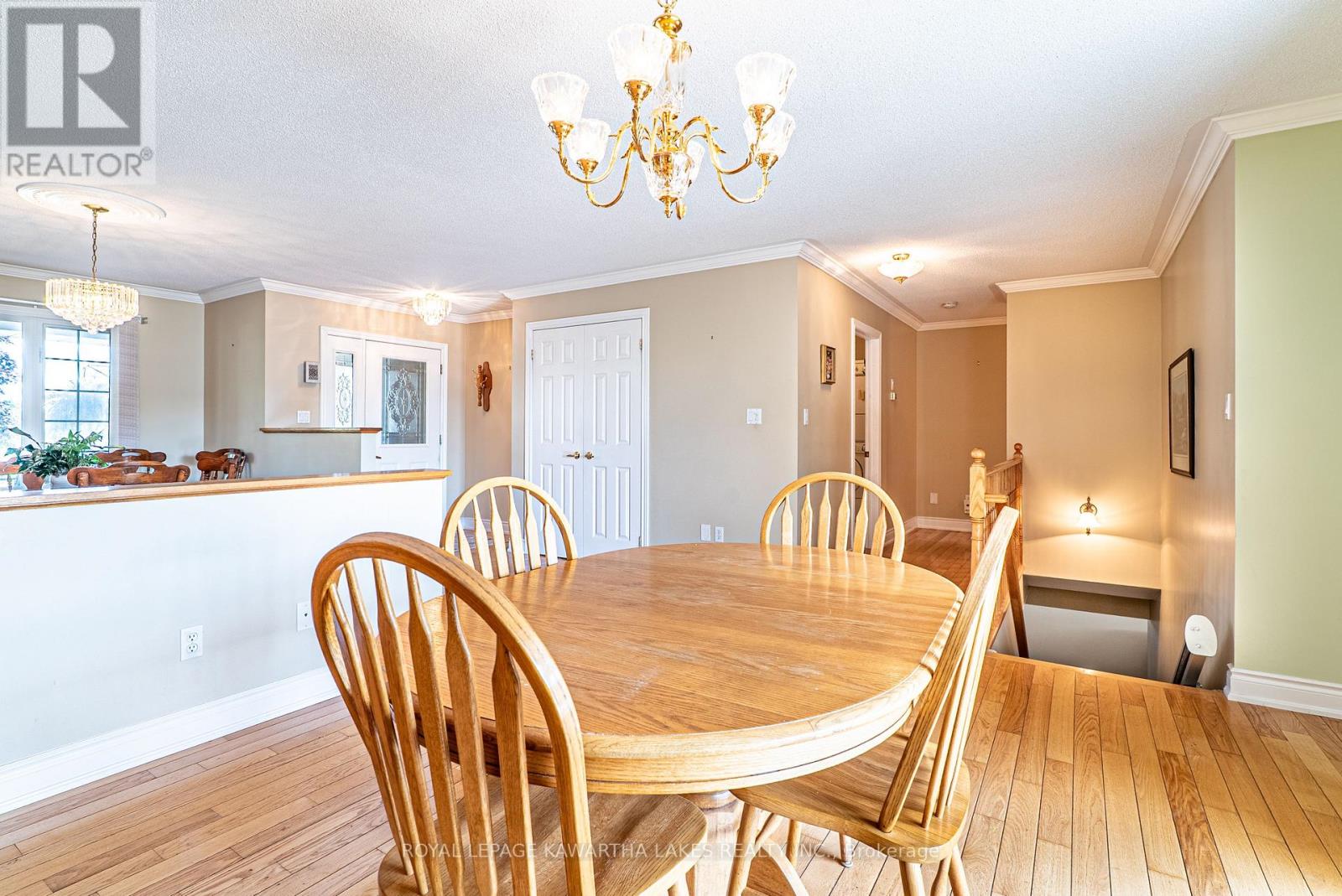55 Eakins Court, Kawartha Lakes (Lindsay), Ontario  K9V 6J9 - Photo 18 - X12314738