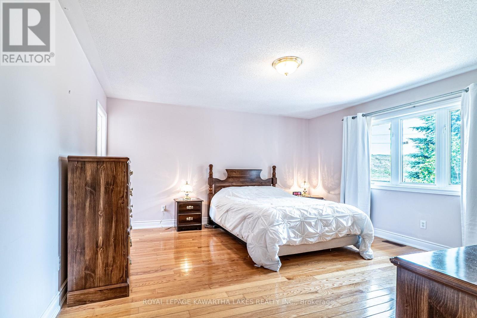 55 Eakins Court, Kawartha Lakes (Lindsay), Ontario  K9V 6J9 - Photo 19 - X12314738