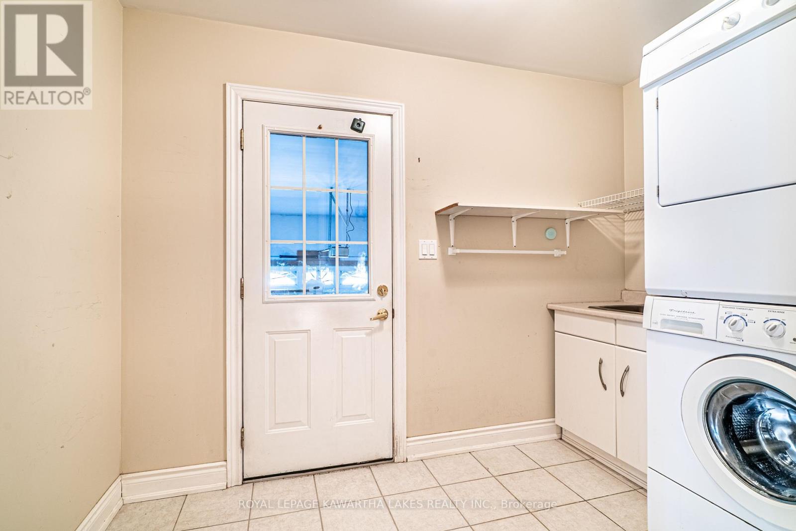 55 Eakins Court, Kawartha Lakes (Lindsay), Ontario  K9V 6J9 - Photo 25 - X12314738