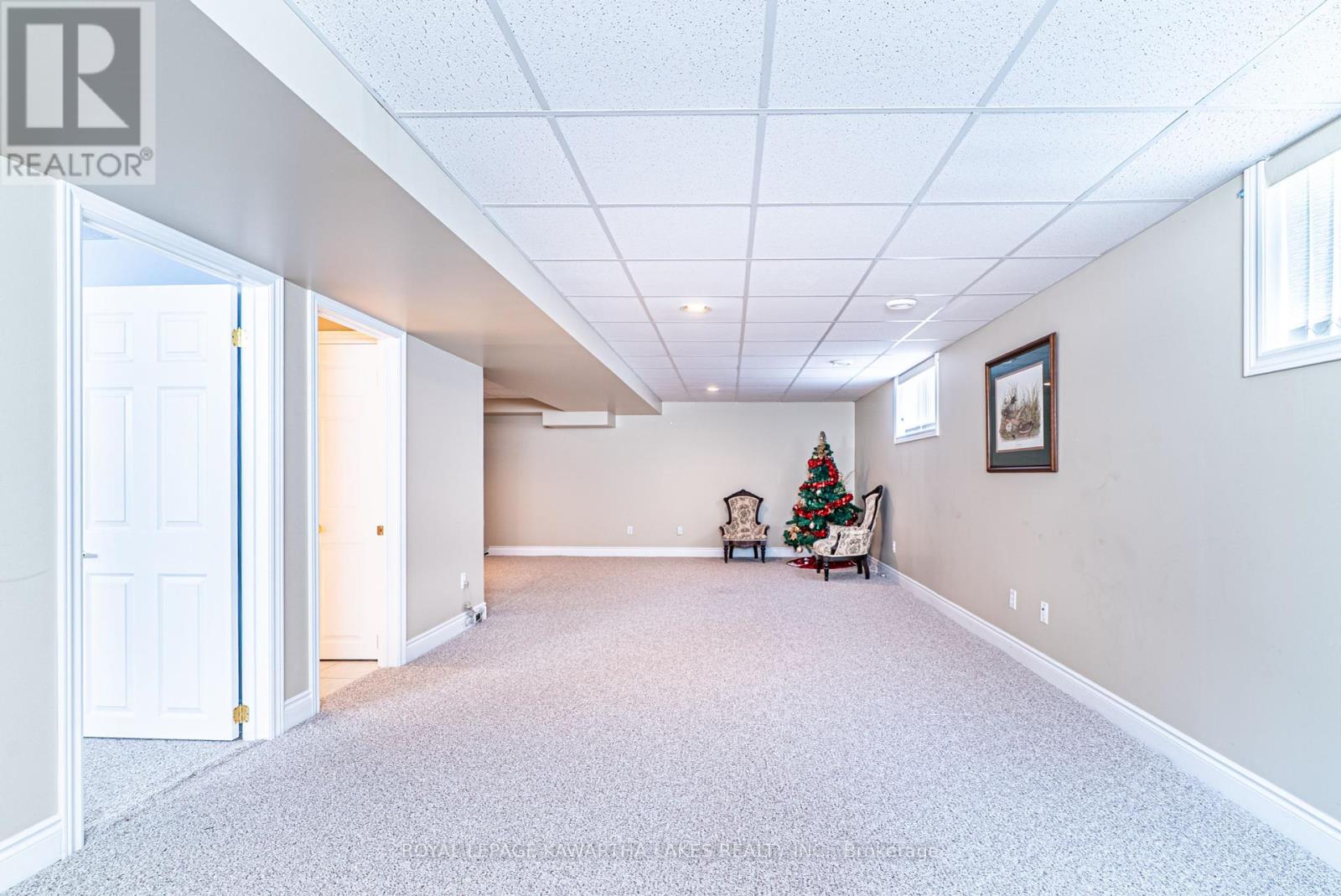 55 Eakins Court, Kawartha Lakes (Lindsay), Ontario  K9V 6J9 - Photo 27 - X12314738