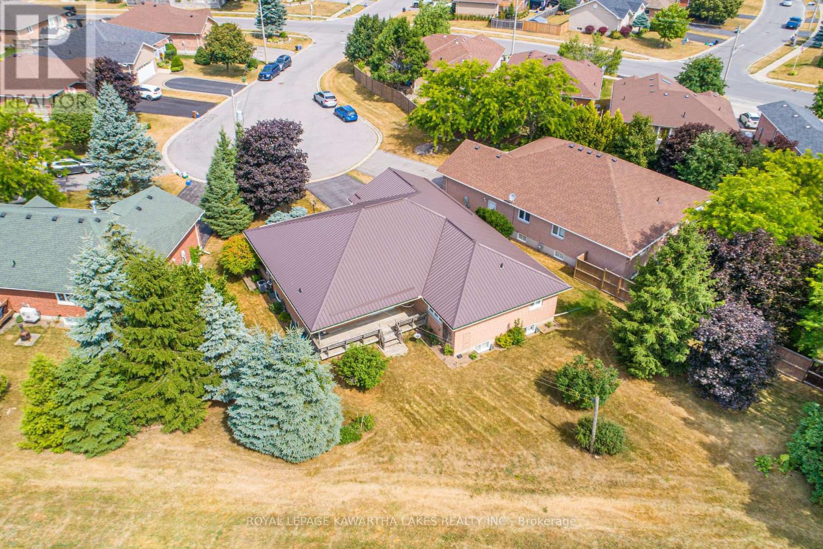 55 Eakins Court, Kawartha Lakes (Lindsay), Ontario  K9V 6J9 - Photo 35 - X12314738