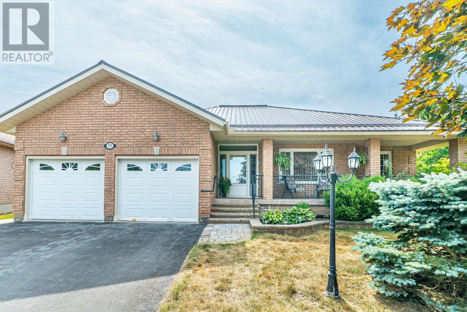 55 Eakins Court, Kawartha Lakes (Lindsay), Ontario  K9V 6J9 - Photo 4 - X12314738