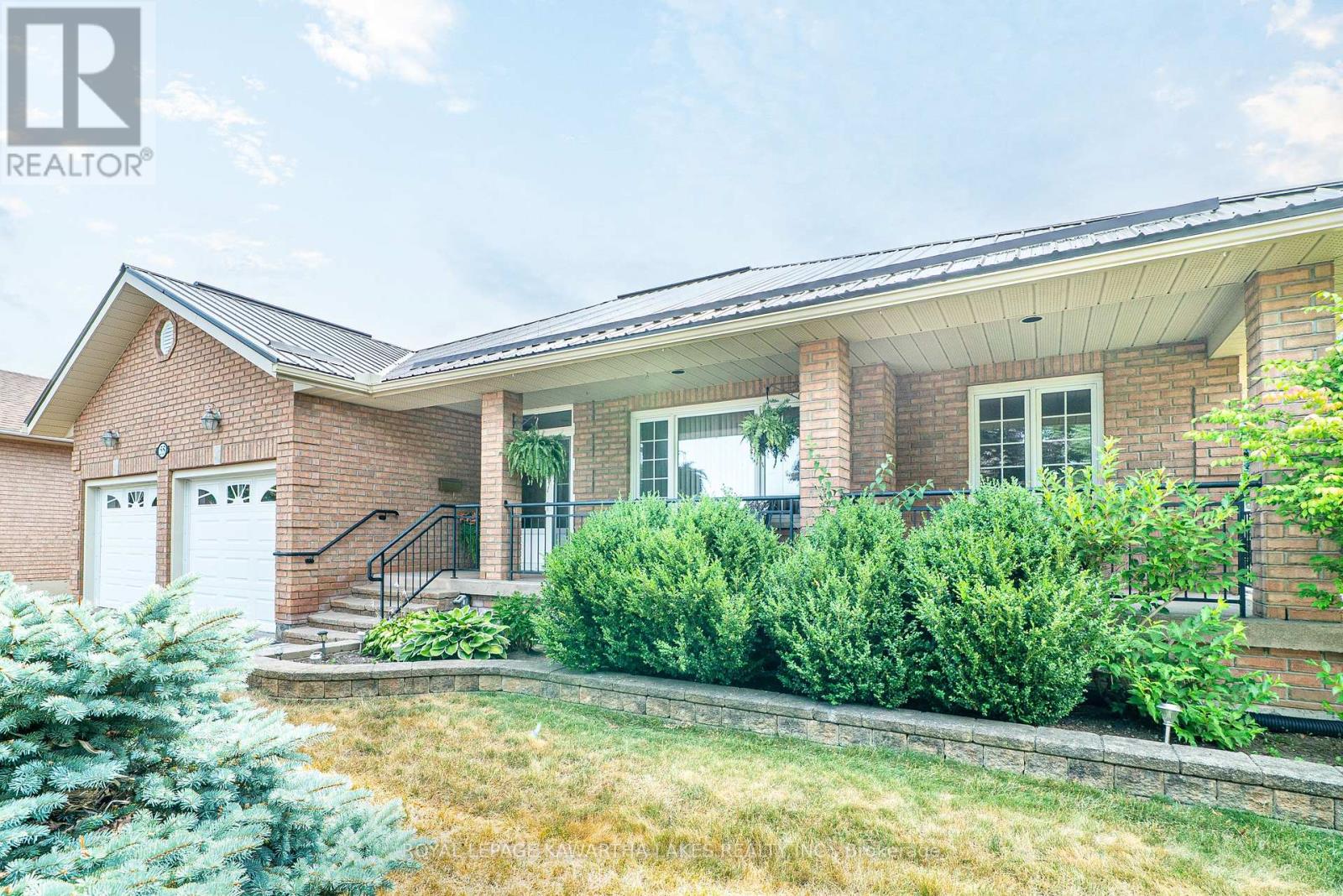 55 Eakins Court, Kawartha Lakes (Lindsay), Ontario  K9V 6J9 - Photo 5 - X12314738