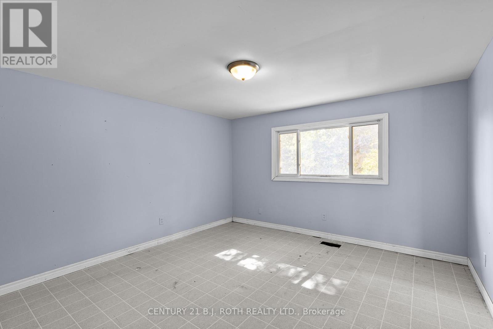 15 Cartier Court, Peterborough North (Central), Ontario  K9H 6S5 - Photo 23 - X12314720
