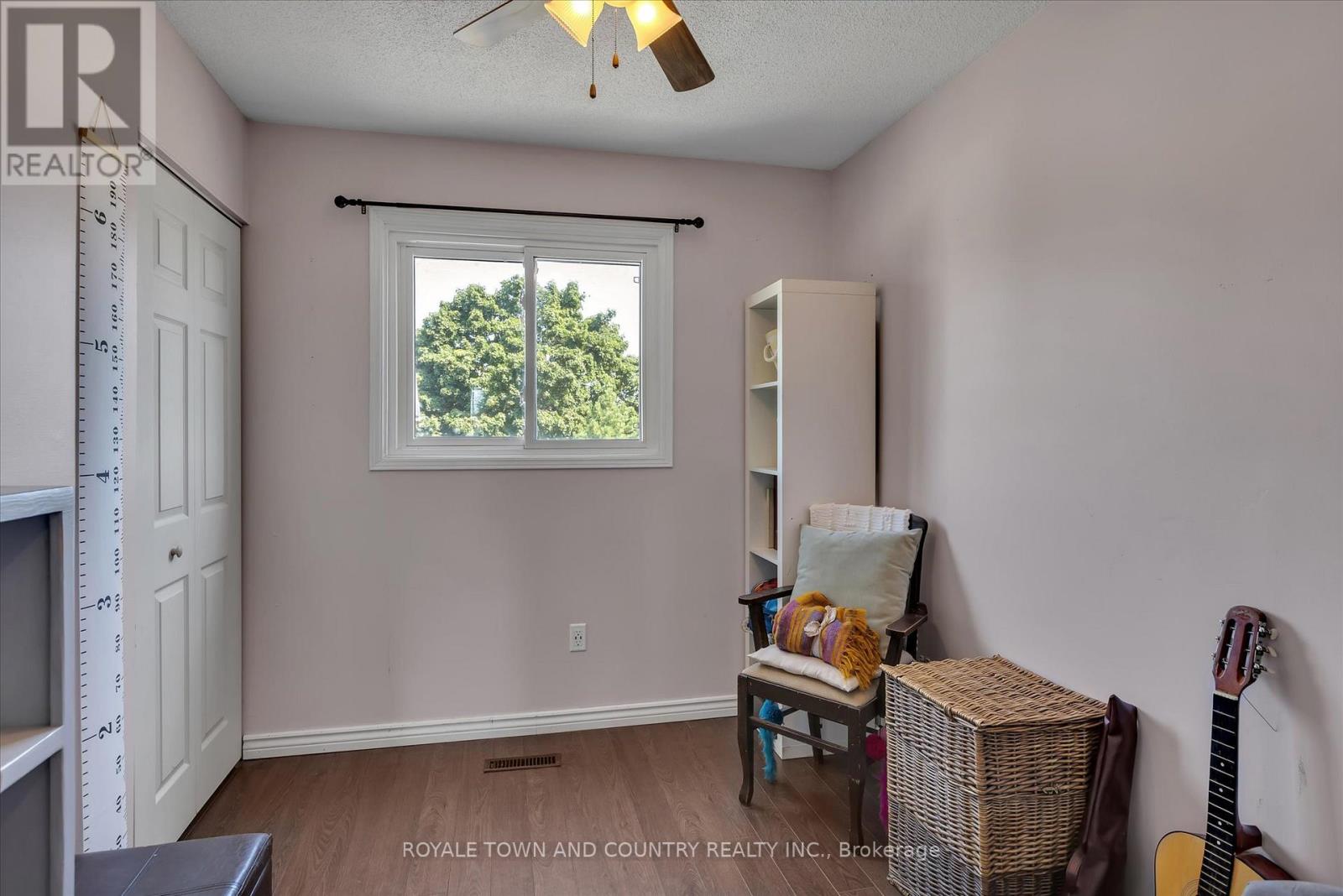 88 Eglington Street, Kawartha Lakes (Lindsay), Ontario  K9V 6B6 - Photo 25 - X12314890