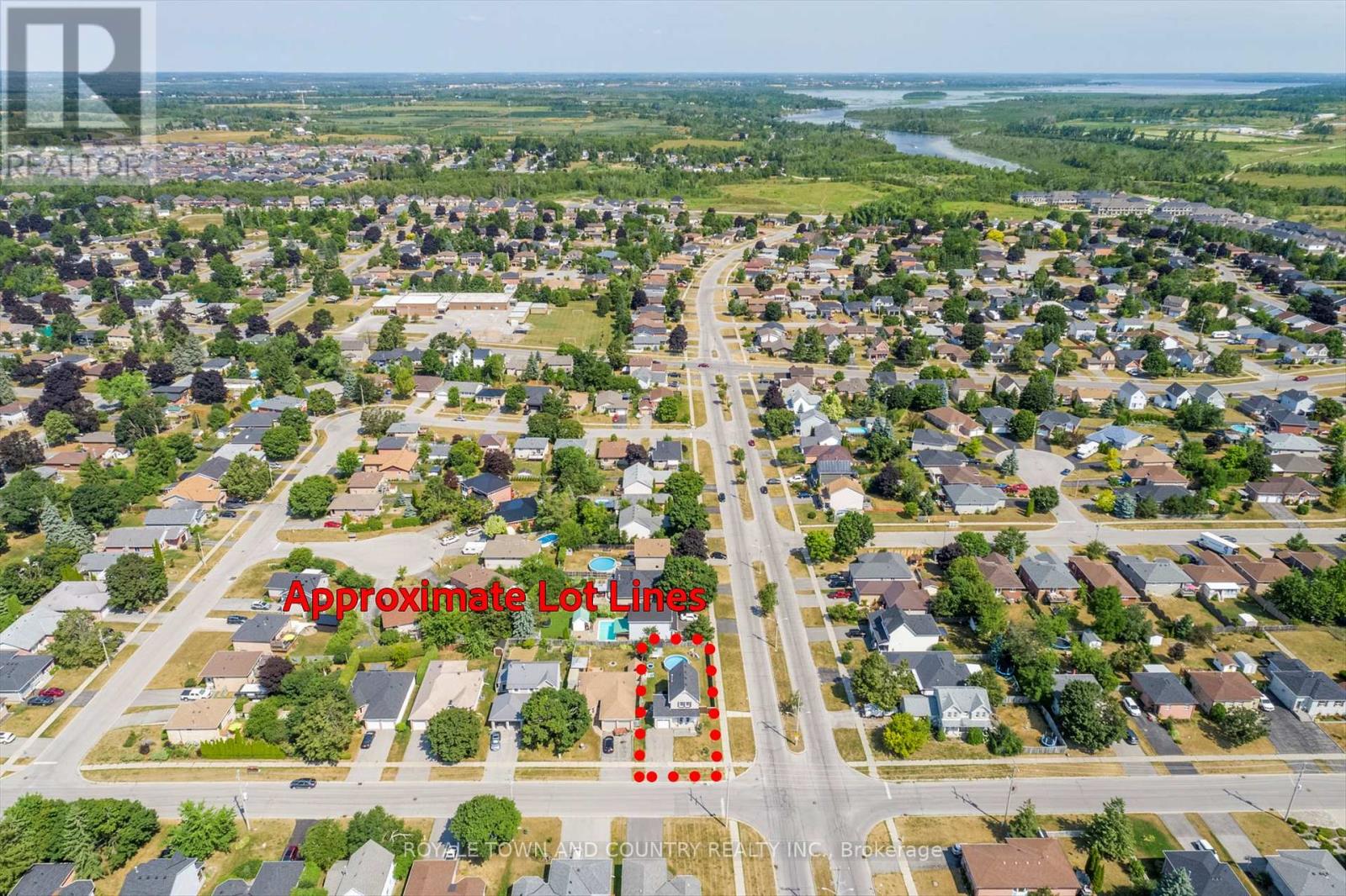 88 Eglington Street, Kawartha Lakes (Lindsay), Ontario  K9V 6B6 - Photo 46 - X12314890
