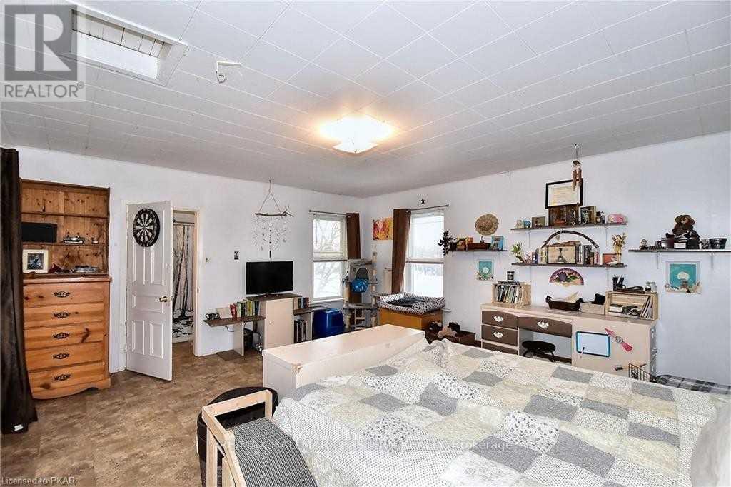 1490 Centre Road, Douro-Dummer, Ontario  K9J 6Y1 - Photo 7 - X12314909