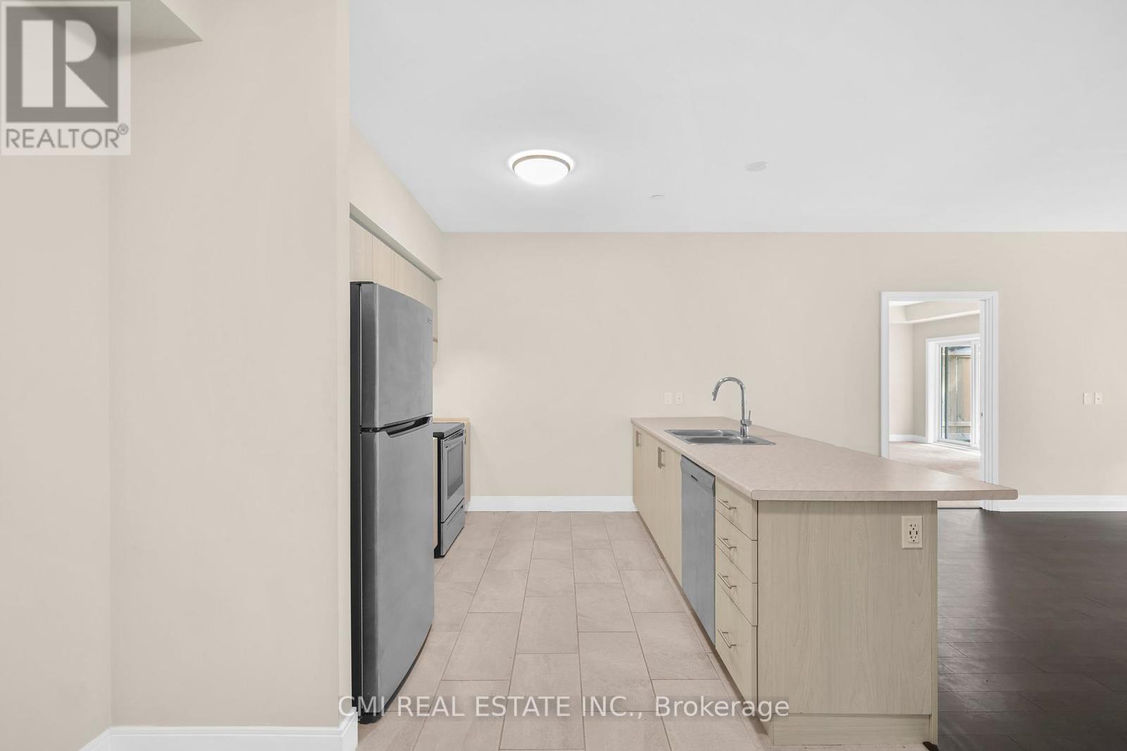 102 - 344 Florence Drive, Peterborough North (North), Ontario  K9J 0K4 - Photo 11 - X12314918