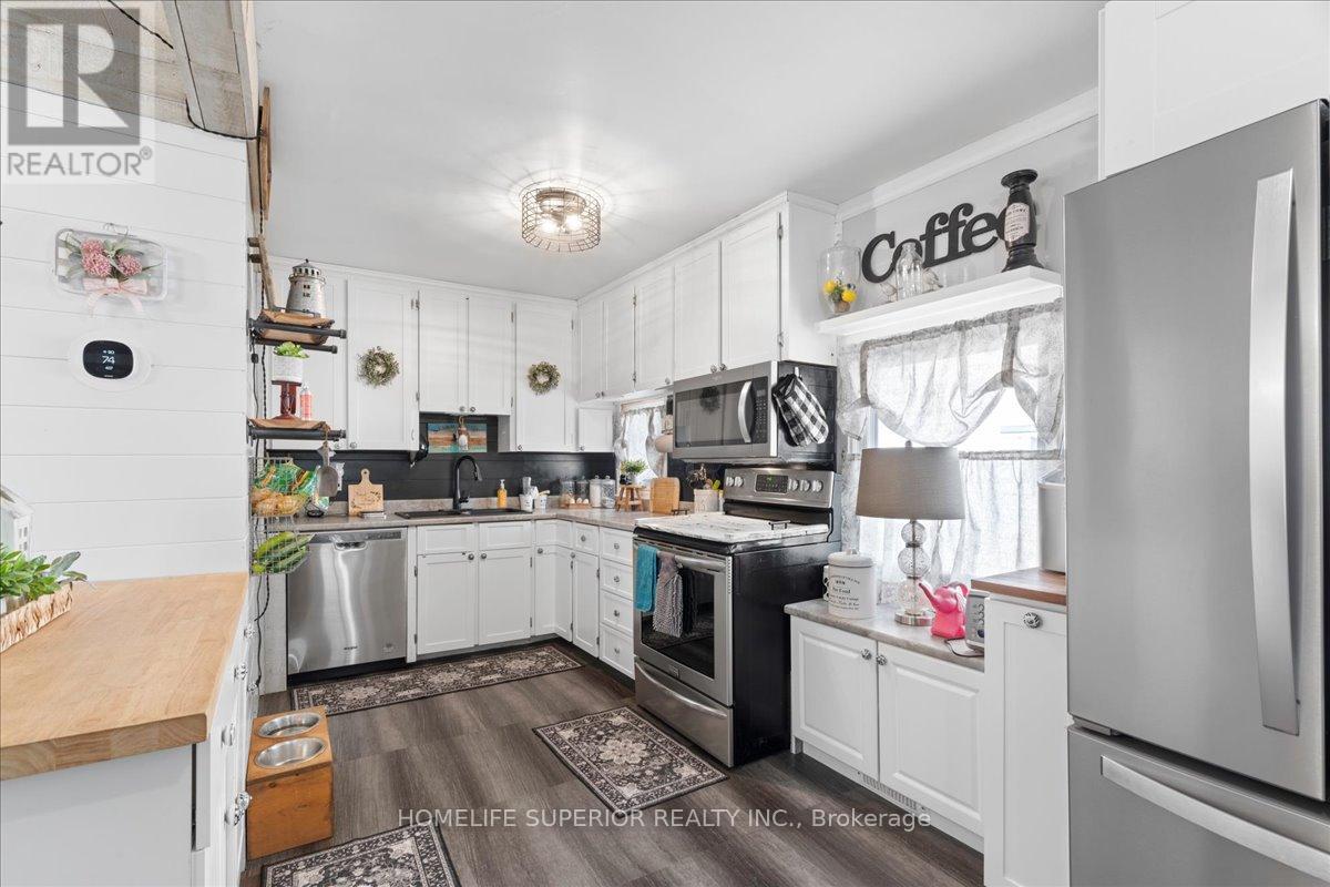 196 First Street, Trent Hills (Campbellford), Ontario  K0L 1L0 - Photo 8 - X12315099