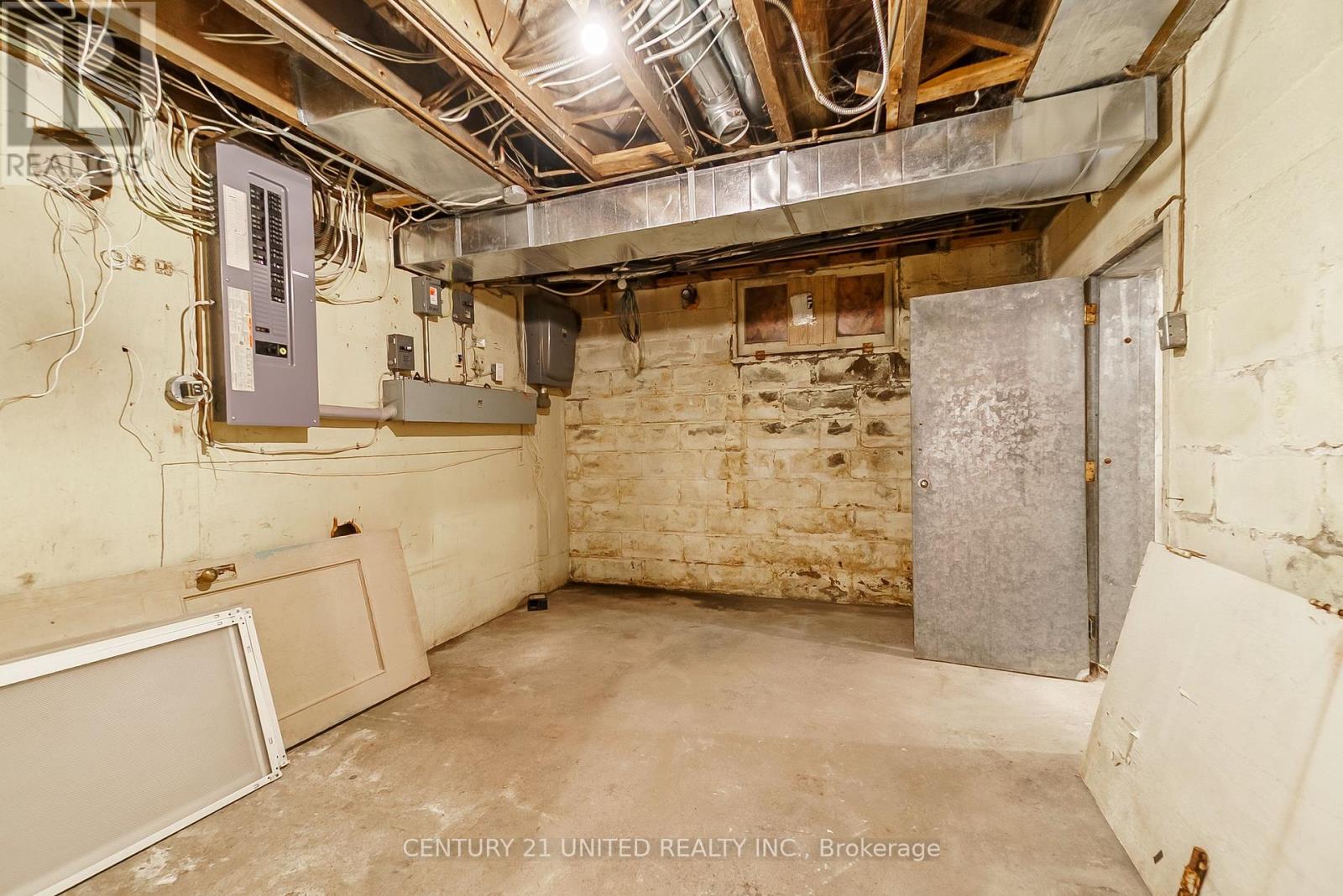 25 Queen Street, Selwyn, Ontario  K0L 2H0 - Photo 23 - X12315517
