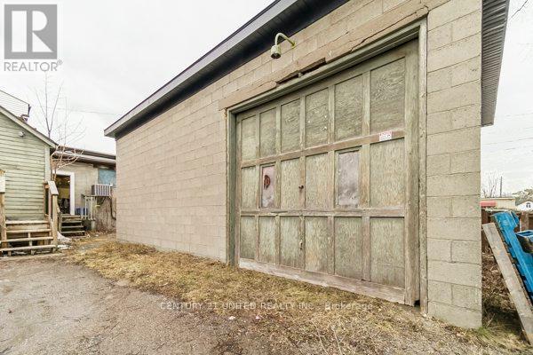 25 Queen Street, Selwyn, Ontario  K0L 2H0 - Photo 31 - X12315517