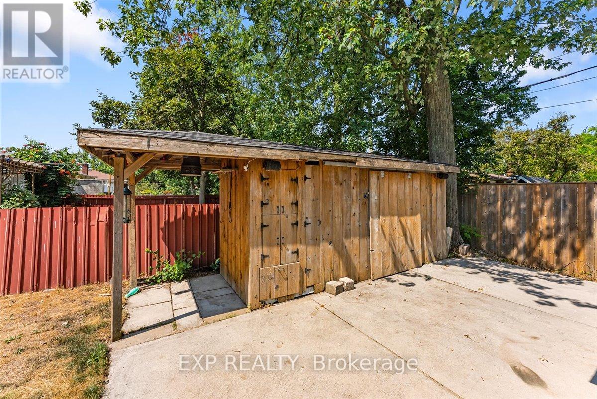 822 Foxe Street, Peterborough North (Central), Ontario  K9H 6Y7 - Photo 38 - X12315557