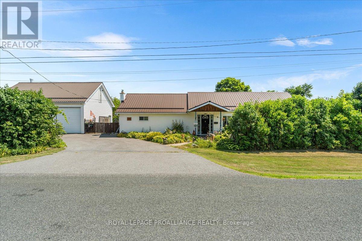 125 Portage Street, Trent Hills (Campbellford), Ontario  K0L 1L0 - Photo 3 - X12315598