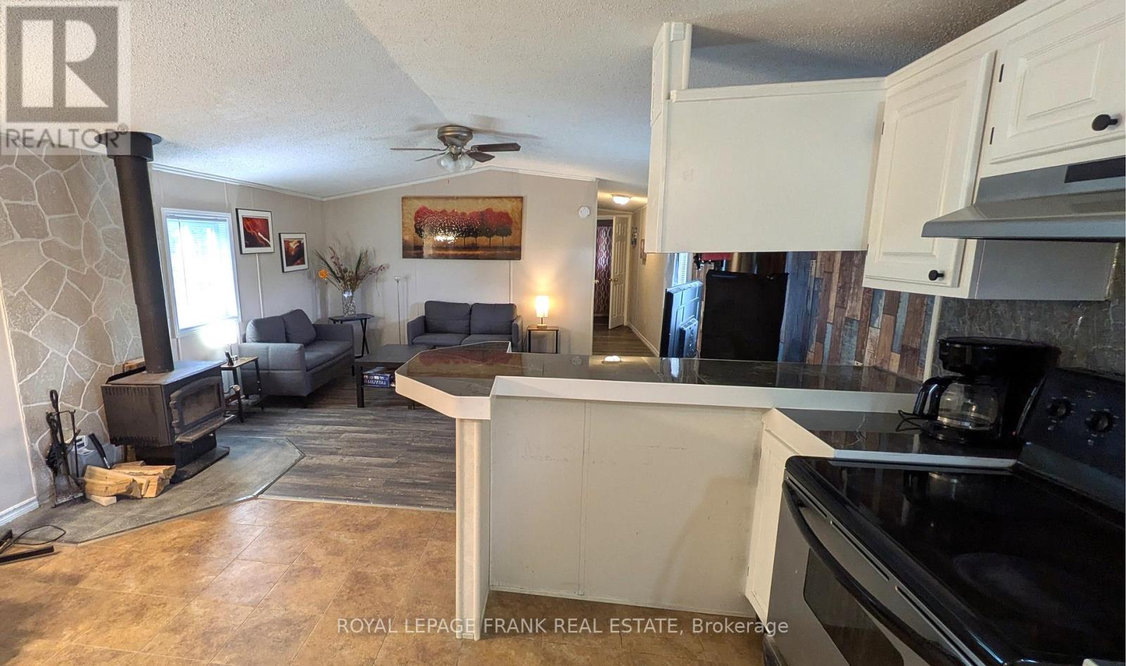 2171 St. Ola Road, Tudor And Cashel (Cashel Ward), Ontario  K0L 1W0 - Photo 11 - X12315655