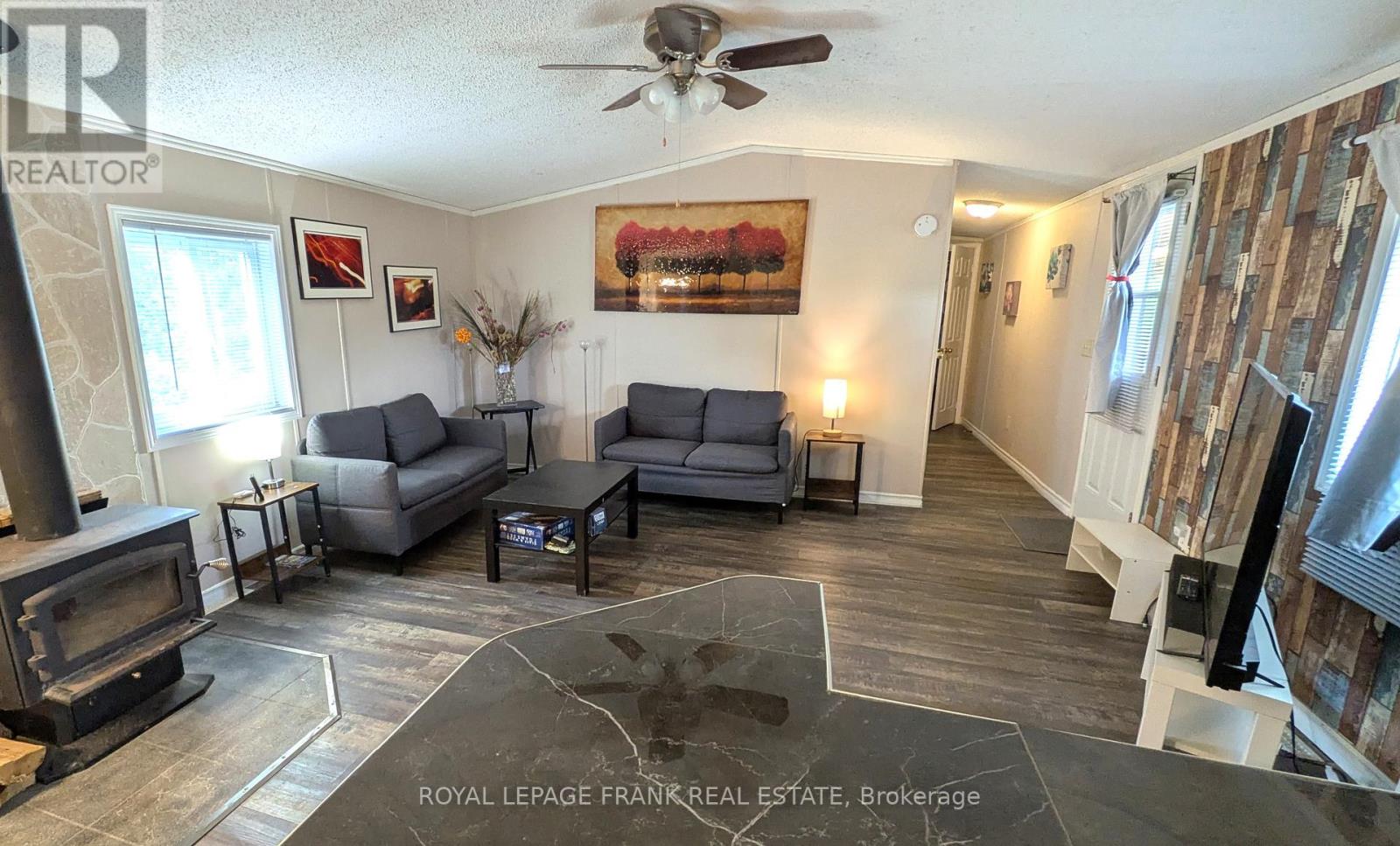 2171 St. Ola Road, Tudor And Cashel (Cashel Ward), Ontario  K0L 1W0 - Photo 12 - X12315655