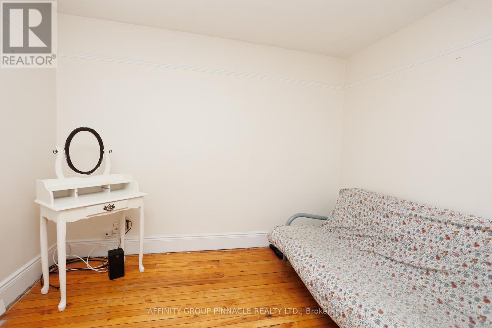 72 Melbourne Street W, Kawartha Lakes (Lindsay), Ontario  K9V 2T3 - Photo 29 - X12315800