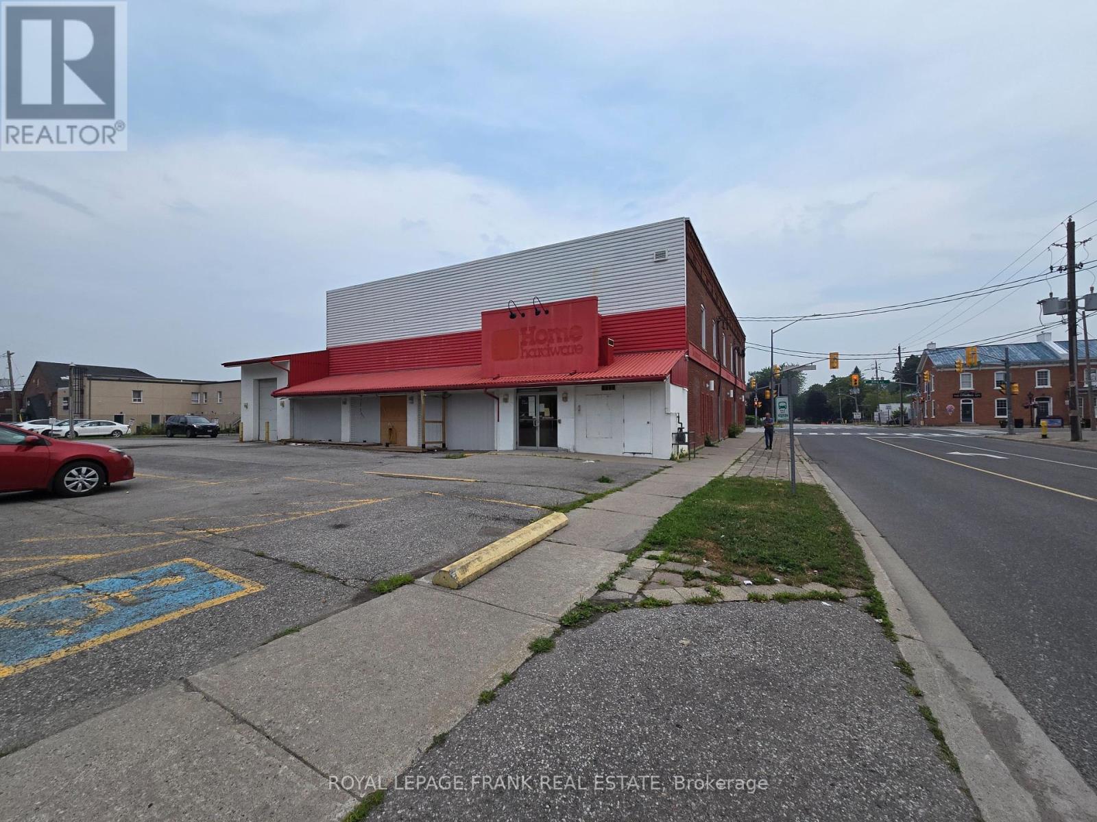 15 King Avenue W, Clarington (Newcastle), Ontario  L1B 1K9 - Photo 7 - E12316016