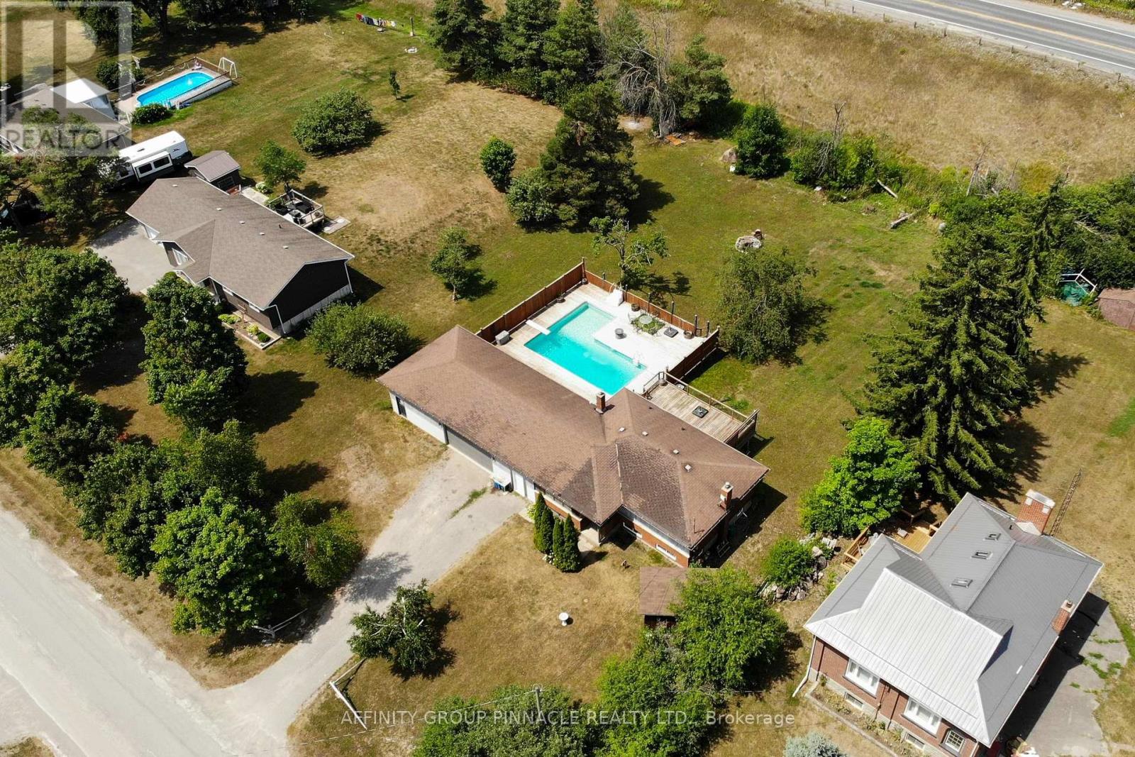 45 Golden Mile Road, Kawartha Lakes (Ops), Ontario  K9V 4R4 - Photo 2 - X12316038