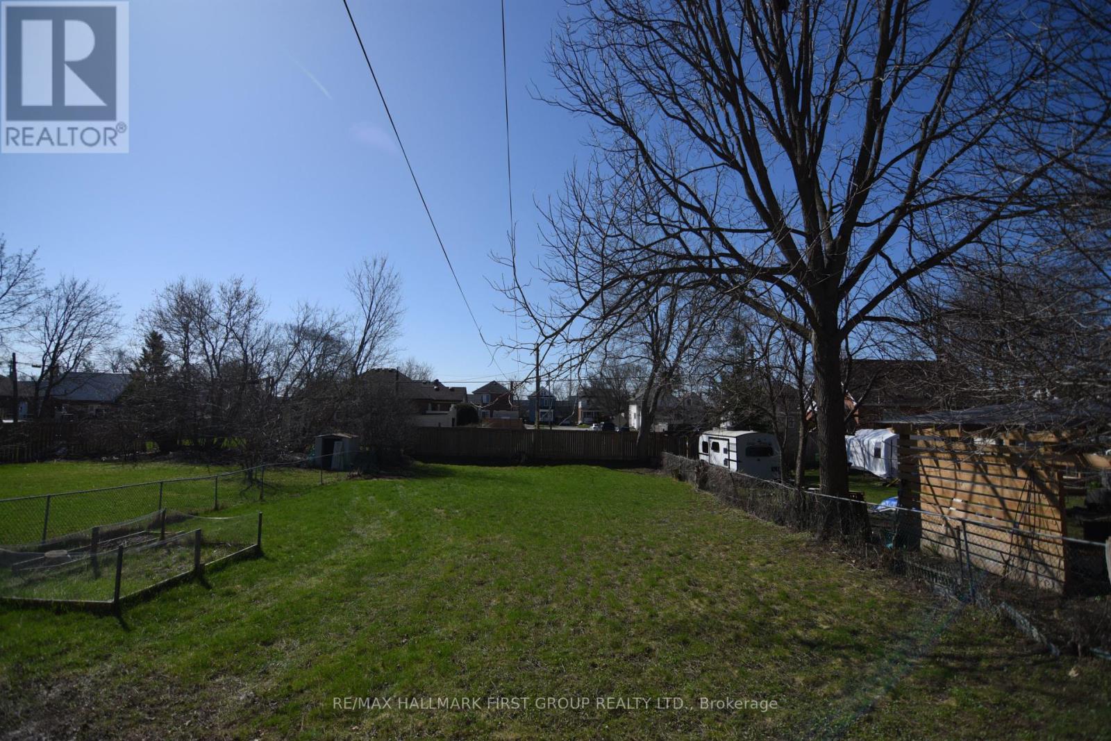 Upper - 509 Parnell Street, Peterborough Central (South), Ontario  K9J 4J3 - Photo 11 - X12316384