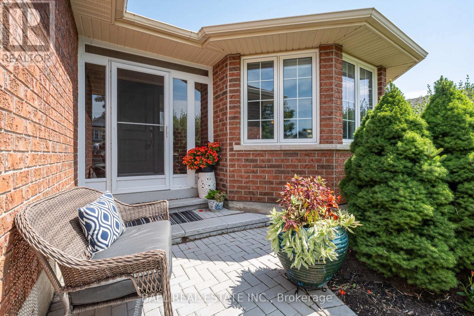 84 Milroy Drive, Peterborough North (South), Ontario  K9H 7T2 - Photo 11 - X12316659
