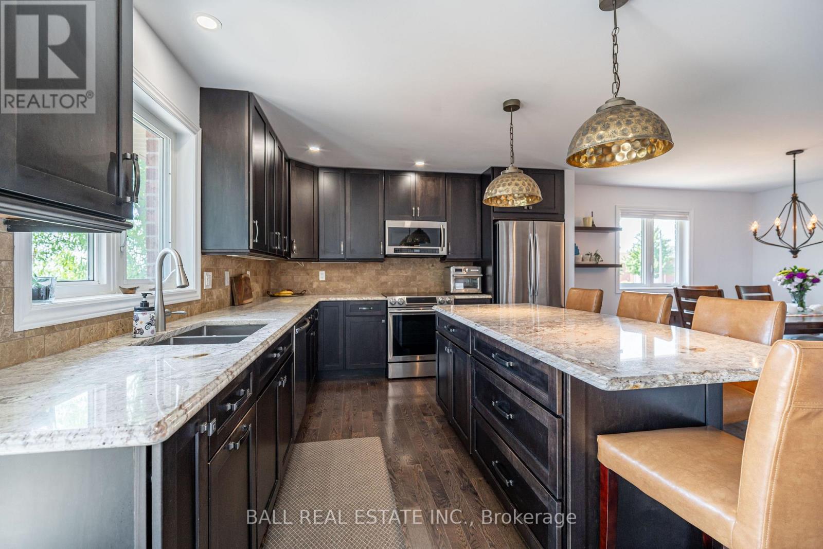 84 Milroy Drive, Peterborough North (South), Ontario  K9H 7T2 - Photo 16 - X12316659