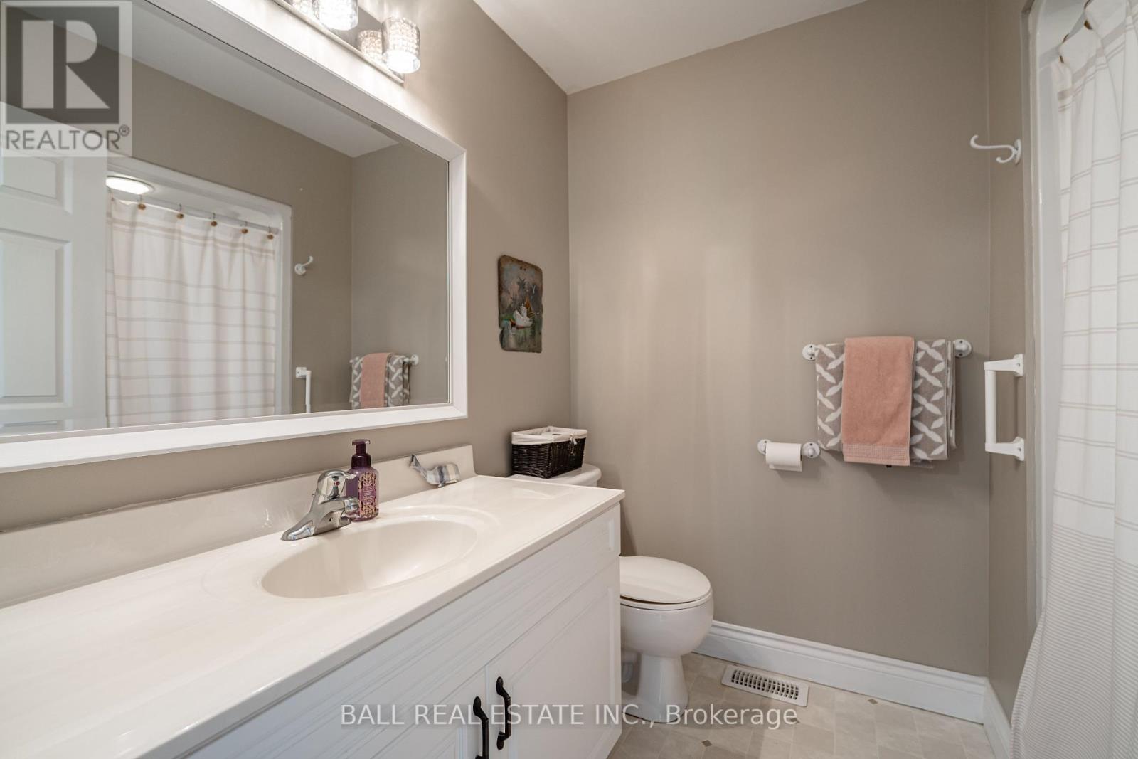 84 Milroy Drive, Peterborough North (South), Ontario  K9H 7T2 - Photo 28 - X12316659