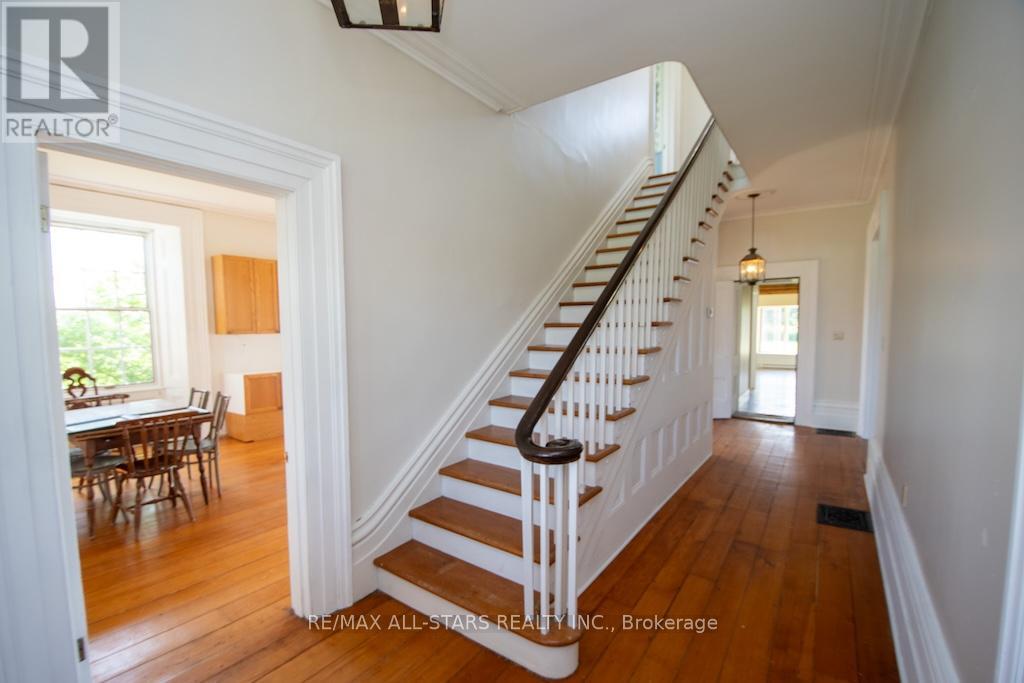 430 Lifford Road, Kawartha Lakes (Manvers), Ontario  L0A 1A0 - Photo 5 - X12316751