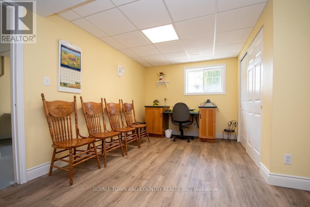 1023 Telecom Road, Kawartha Lakes (Manvers), Ontario  L0A 1K0 - Photo 24 - X12317104